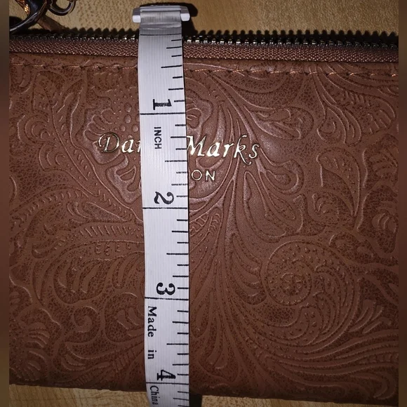 Darcy Marks Brown Leather Wristlet Clutch (PUR8) - Picture 11 of 14